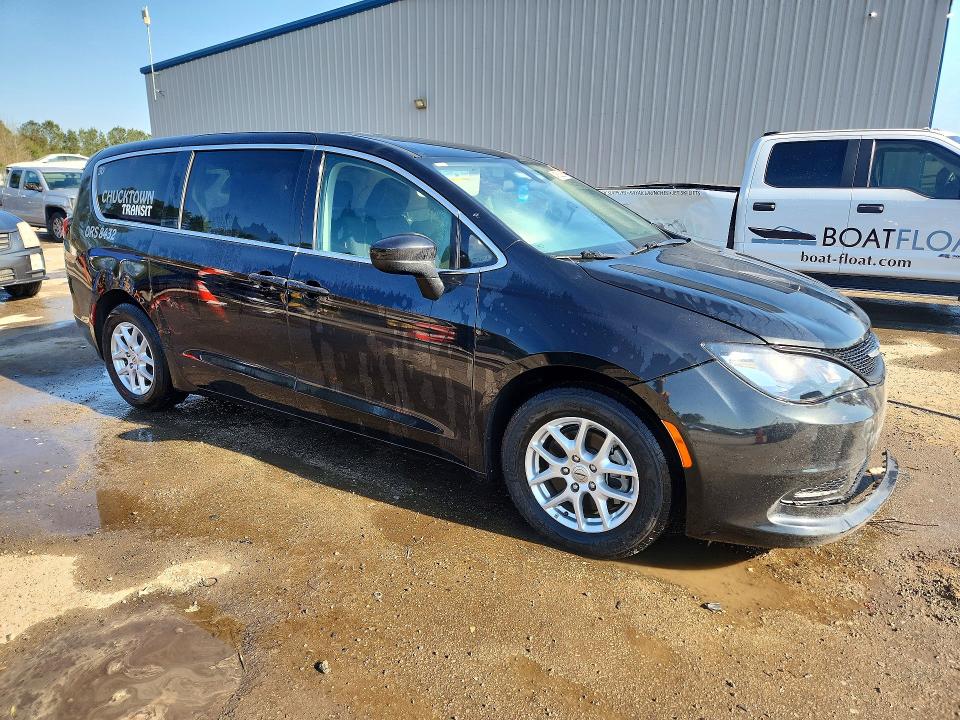Продаж на аукціоні авто 2022 Chrysler Voyager, vin: 2C4RC1CG1NR229832, номер лоту: 46828206