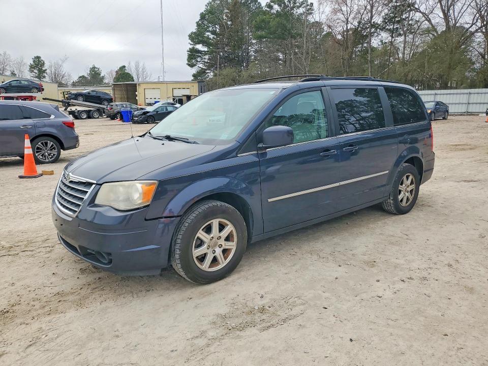 2009 Chrysler Town & Country მანქანა იყიდება აუქციონზე, vin: 2A8HR54139R581918, აუქციონის ნომერი: 79088675