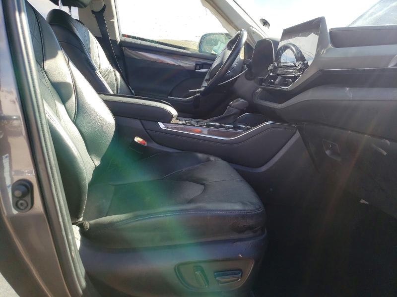 Aukcja sprzedaży 2022 Toyota Highlander Hybrid, vin: 5TDEBRCH3NS097379, numer aukcji: 47437706