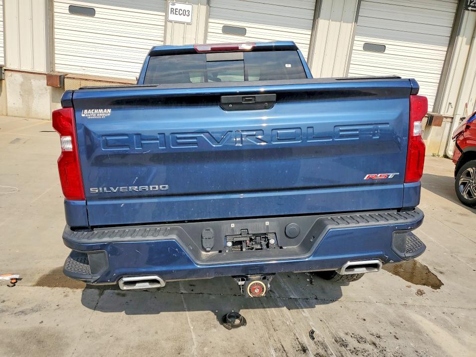 47737436 :رقم المزاد ، 3GCUYEET7MG238567 vin ، 2021 Chevrolet Silverado مزاد بيع