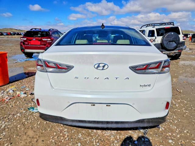 2018 Hyundai Sonata Hybrid მანქანა იყიდება აუქციონზე, vin: KMHE34L30JA083477, აუქციონის ნომერი: 79408675