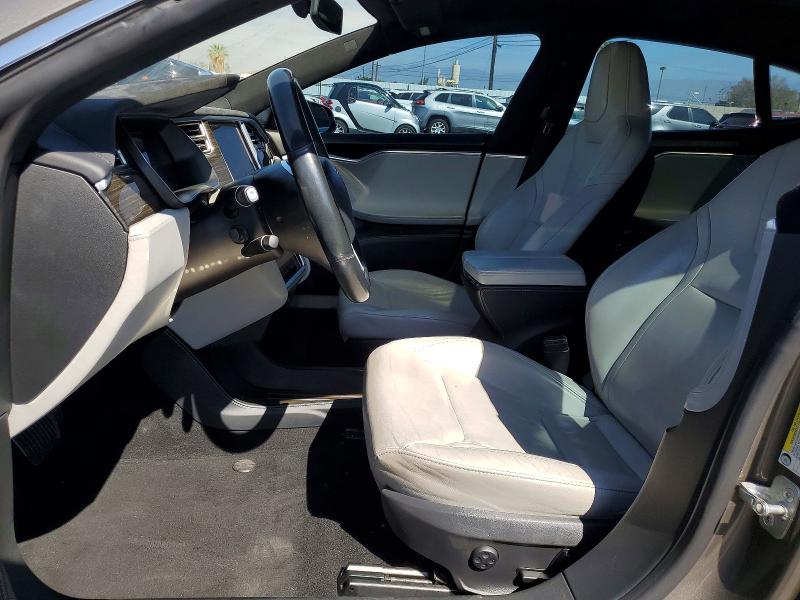 47932286 :رقم المزاد ، 5YJSA1E20GF123881 vin ، 2016 Tesla Model S مزاد بيع