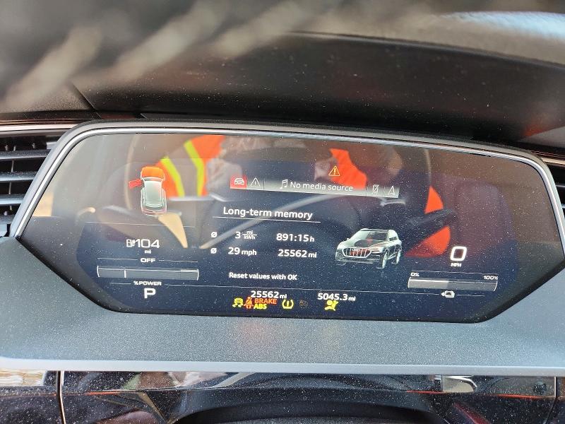 Продаж на аукціоні авто 2023 Audi E-tron, vin: WA1AAAGE3PB019627, номер лоту: 48241226