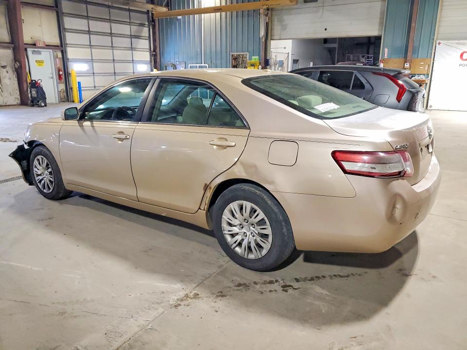 2011 Toyota Camry მანქანა იყიდება აუქციონზე, vin: 4T1BF3EK2BU703402, აუქციონის ნომერი: 47500916
