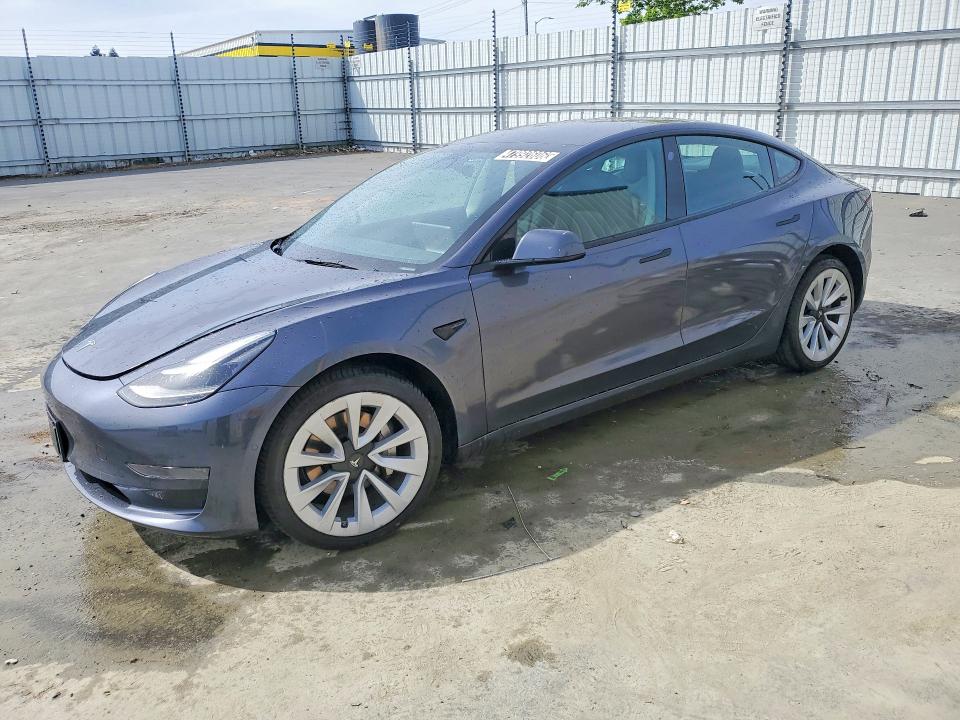 47992606 :رقم المزاد ، 5YJ3E1EA1NF188364 vin ، 2022 Tesla Model 3 مزاد بيع