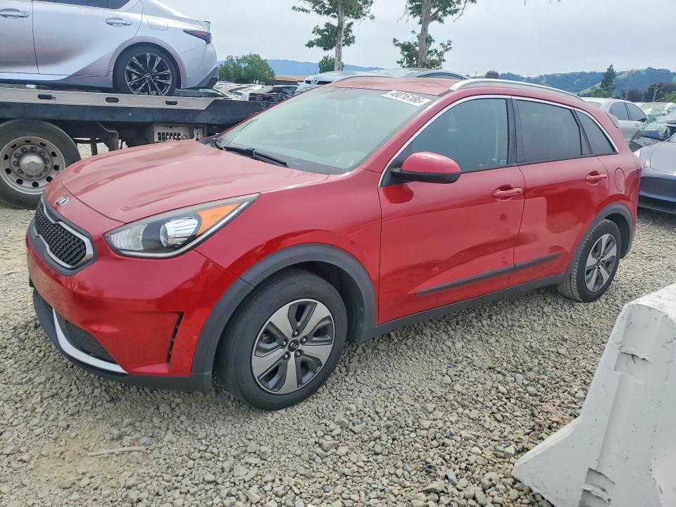 48016186 :رقم المزاد ، KNDCB3LC7H5101257 vin ، 2017 Kia Niro مزاد بيع