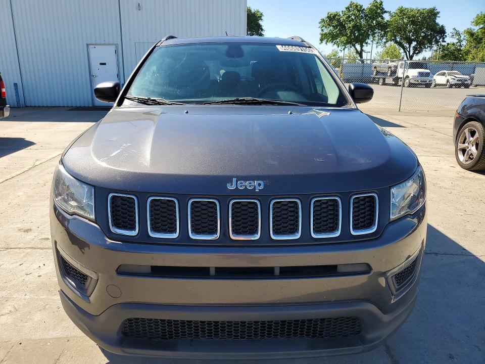 46689156 :رقم المزاد ، 3C4NJCAB4HT661288 vin ، 2017 Jeep Compass مزاد بيع