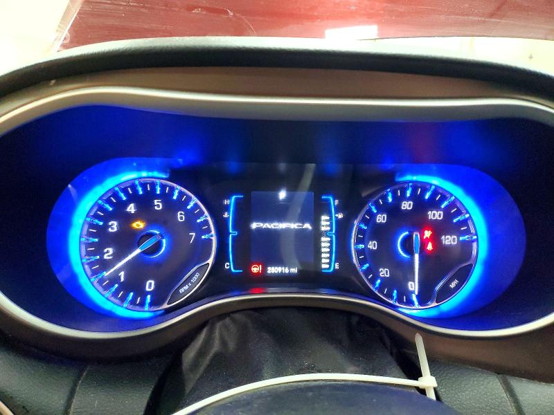 46829806 :رقم المزاد ، 2C4RC1BG5HR527578 vin ، 2017 Chrysler Pacifica مزاد بيع