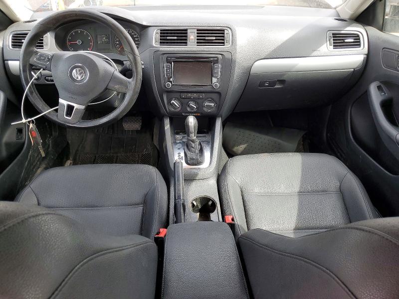 47497636 :رقم المزاد ، 3VWLX7AJ5BM045960 vin ، 2011 Volkswagen Jetta مزاد بيع