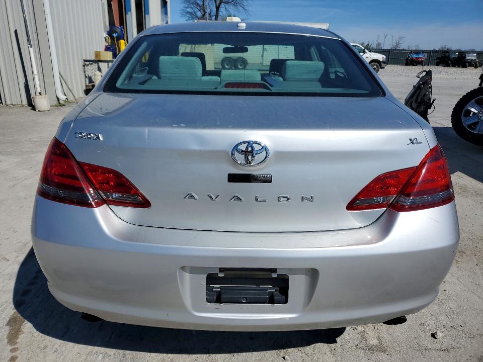 2010 Toyota Avalon მანქანა იყიდება აუქციონზე, vin: 4T1BK3DBXAU357532, აუქციონის ნომერი: 46493976