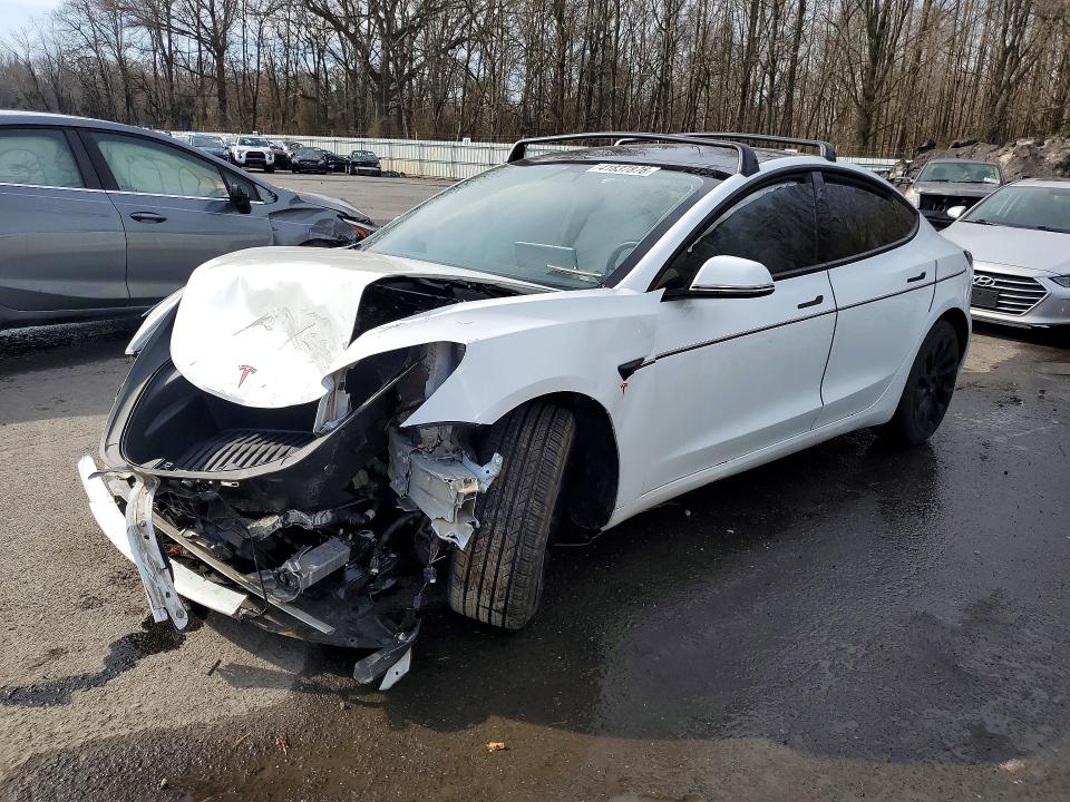 41837876 :رقم المزاد ، 5YJ3E1EA9MF920562 vin ، 2021 Tesla Model 3 مزاد بيع