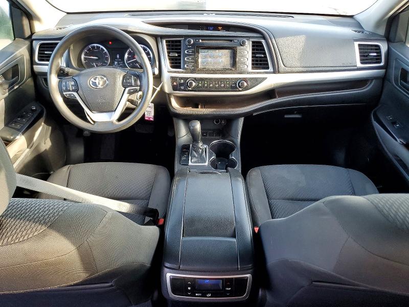 47288516 :رقم المزاد ، 5TDZARFHXFS015021 vin ، 2015 Toyota Highlander مزاد بيع