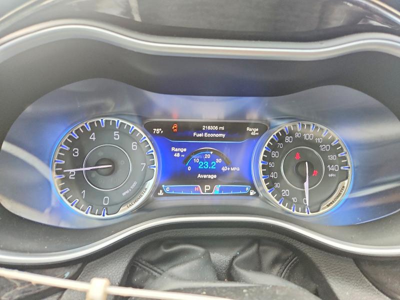 79706615 :رقم المزاد ، 1C3CCCCB6FN509111 vin ، 2015 Chrysler 200 مزاد بيع