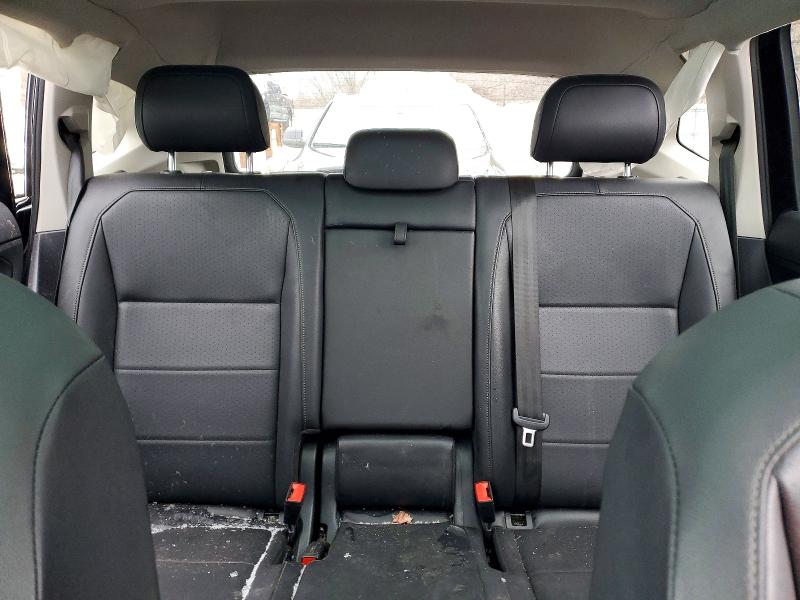 72835045 :رقم المزاد ، 3VV2B7AXXLM181795 vin ، 2020 Volkswagen Tiguan مزاد بيع
