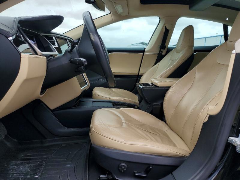 48277666 :رقم المزاد ، 5YJSA1CN6DFP26679 vin ، 2013 Tesla Model S مزاد بيع