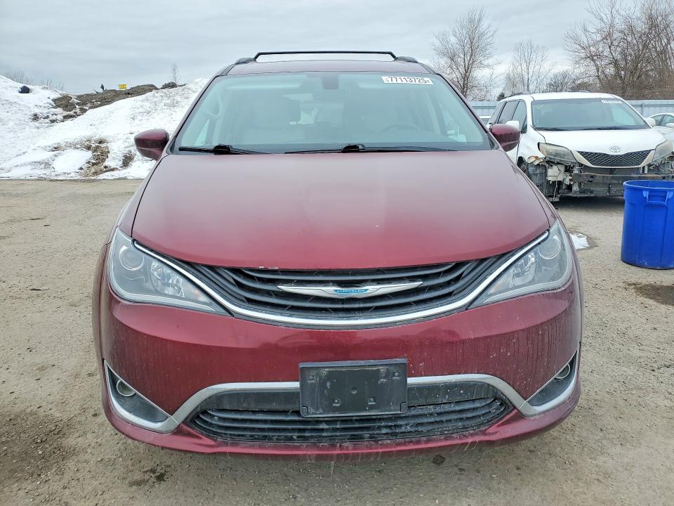 77113725 :رقم المزاد ، 2C4RC1H73JR248336 vin ، 2018 Chrysler Pacifica مزاد بيع