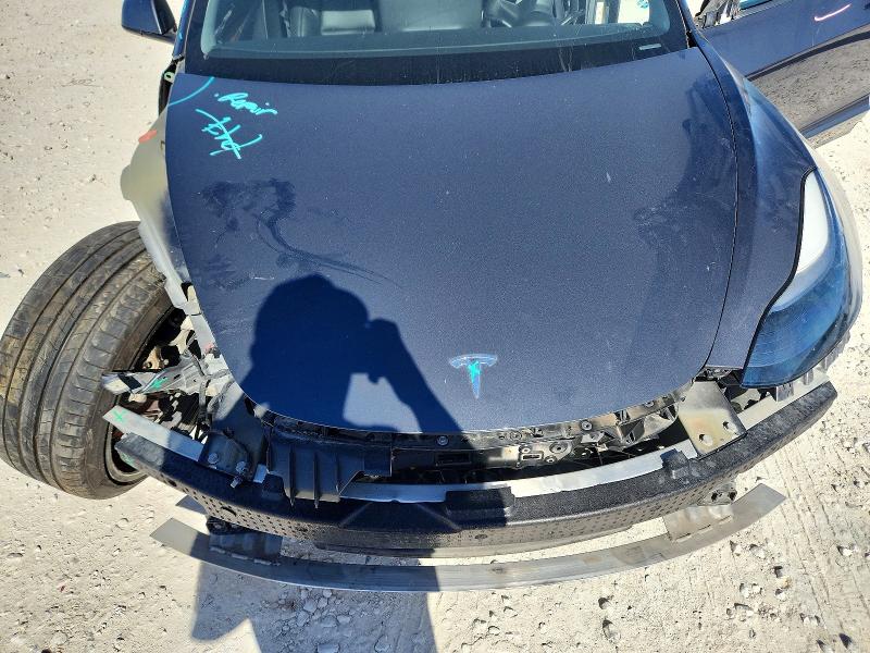 Продажа на аукционе авто 2022 Tesla Model 3, vin: 5YJ3E1EC6NF262184, номер лота: 46679696