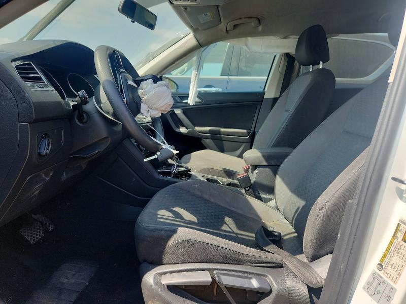 Продажа на аукционе авто 2020 Volkswagen Tiguan, vin: 3VV1B7AX0LM043467, номер лота: 46242196