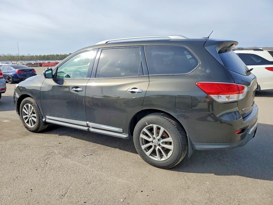 Продажа на аукционе авто 2015 Nissan Pathfinder, vin: 5N1AR2MM0FC627206, номер лота: 46817166