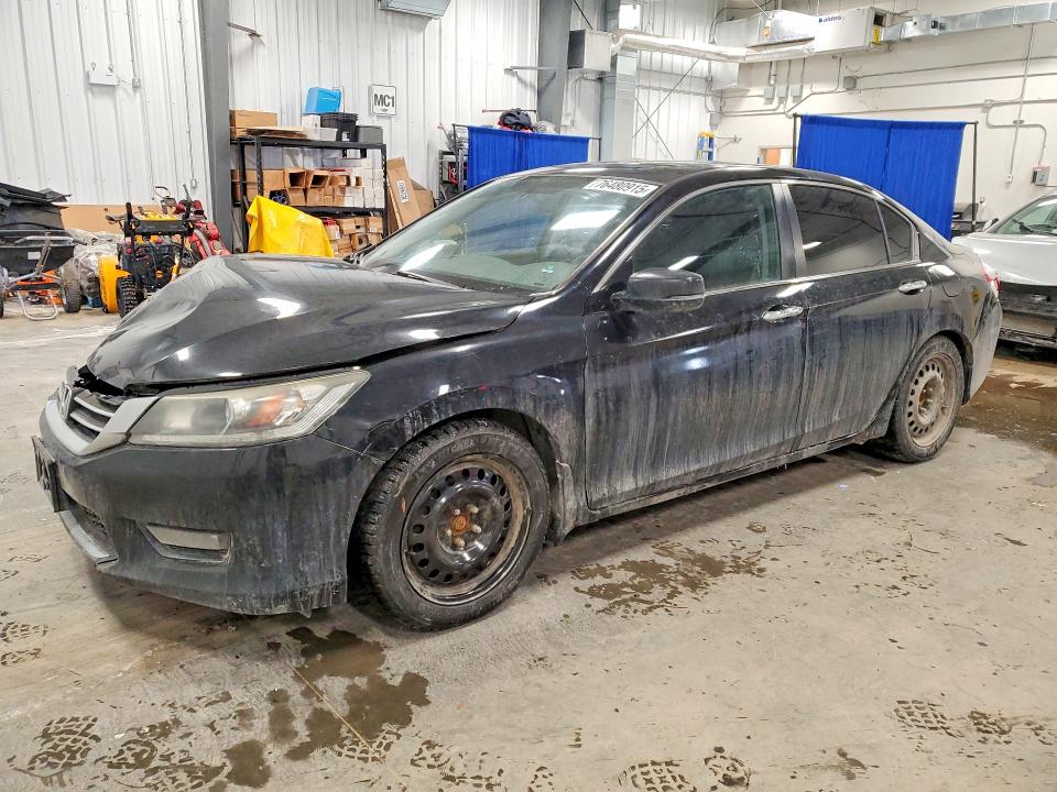 76480915 :رقم المزاد ، 1HGCR2F59FA800950 vin ، 2015 Honda Accord مزاد بيع