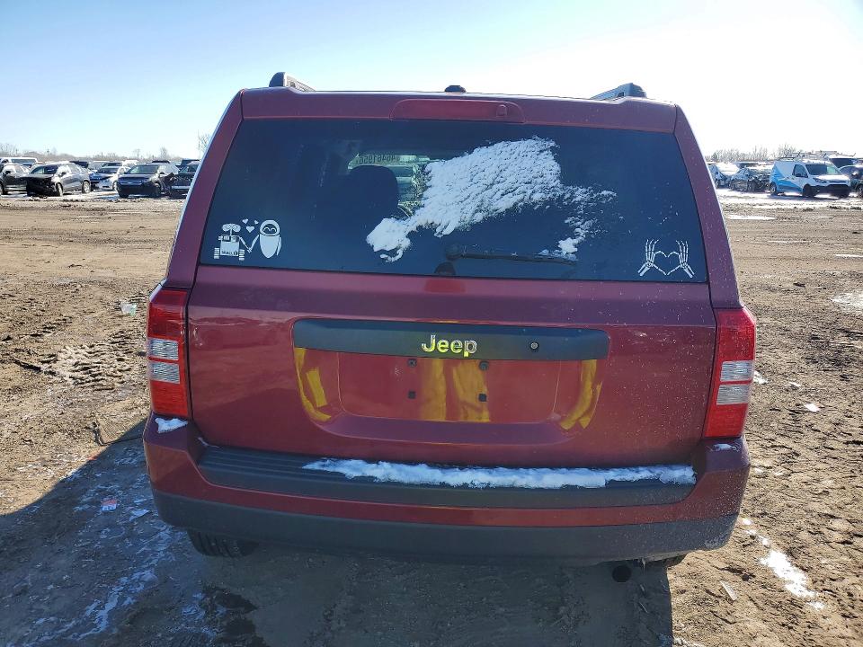 46461956 :رقم المزاد ، 1C4NJPBA6GD748336 vin ، 2016 Jeep Patriot مزاد بيع