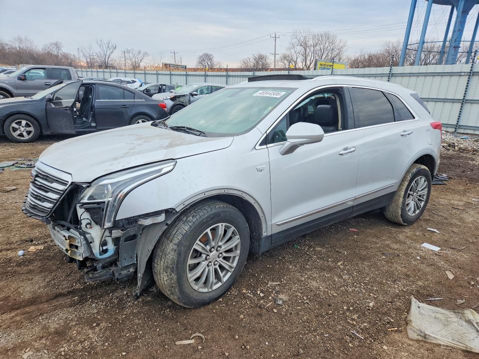 46944506 :رقم المزاد ، 1GYKNBRS3HZ305505 vin ، 2017 Cadillac Xt5 مزاد بيع