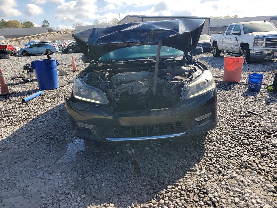 2013 Honda Accord მანქანა იყიდება აუქციონზე, vin: 1HGCR3F85DA004001, აუქციონის ნომერი: 45852906