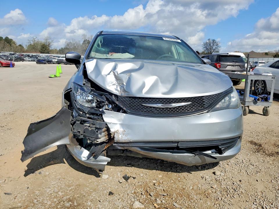 41940466 :رقم المزاد ، 2C4RC1AG1JR111230 vin ، 2018 Chrysler Pacifica مزاد بيع