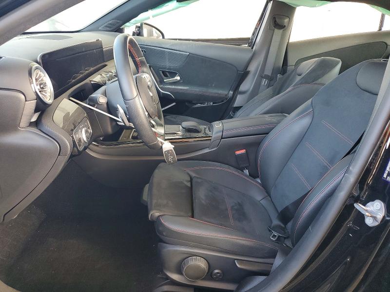 46048596 :رقم المزاد ، W1K3G4EB3NJ372482 vin ، 2022 Mercedes-benz A مزاد بيع