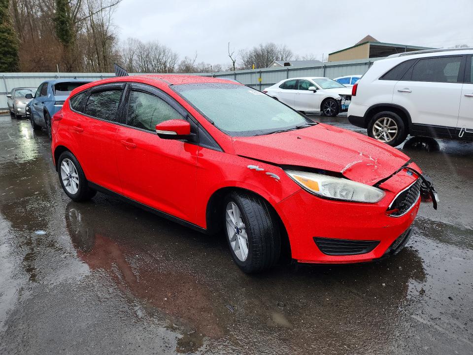 46472516 :رقم المزاد ، 1FADP3K22HL278735 vin ، 2017 Ford Focus مزاد بيع