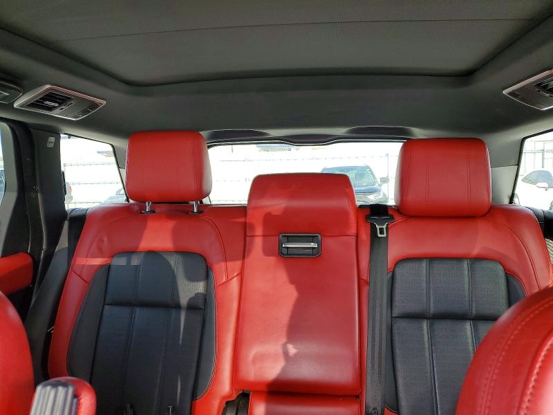 45979876 :رقم المزاد ، SALWV2RE3JA812130 vin ، 2018 Land Rover Range Rover Sport مزاد بيع