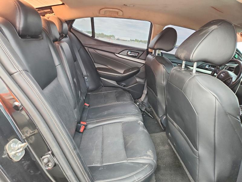 Продажа на аукционе авто 2018 Nissan Maxima, vin: 1N4AA6AP6JC370424, номер лота: 46732366