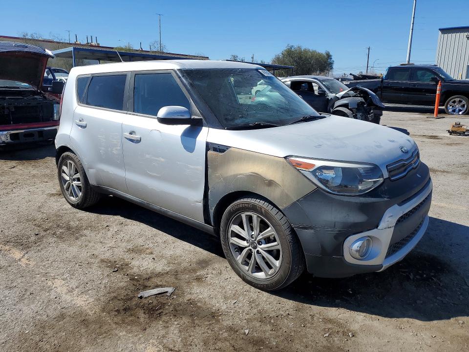 Продажа на аукционе авто 2018 Kia Soul, vin: KNDJP3A52J7598001, номер лота: 45954696