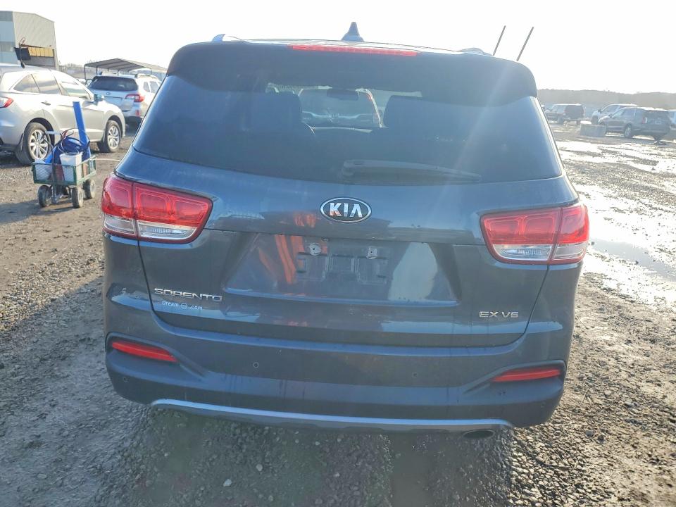 45593026 :رقم المزاد ، 5XYPHDA56GG134301 vin ، 2016 Kia Sorento مزاد بيع