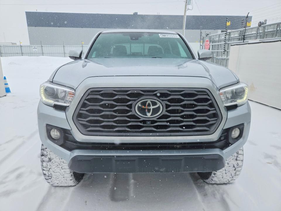 47358006 :رقم المزاد ، 3TYCZ5ANXNT058071 vin ، 2022 Toyota Tacoma مزاد بيع