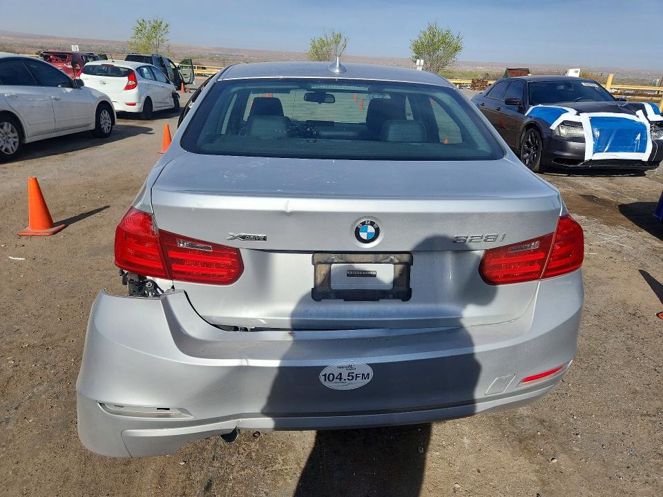 45770996 :رقم المزاد ، WBA3B5G52ENS08183 vin ، 2014 Bmw 328 مزاد بيع