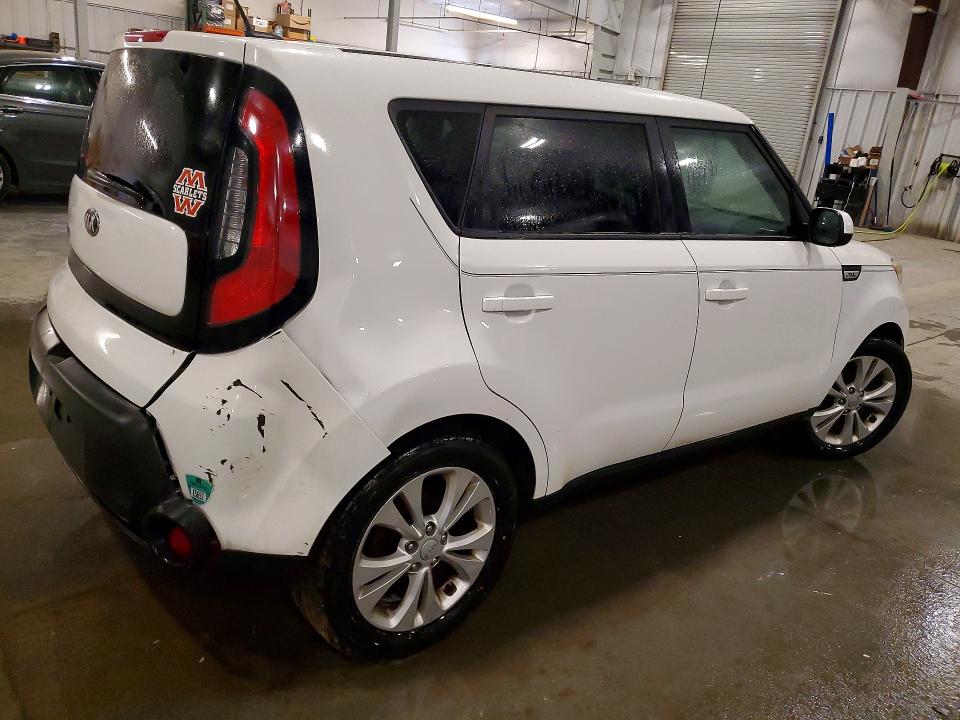 47450926 :رقم المزاد ، KNDJP3A50F7207435 vin ، 2015 Kia Soul مزاد بيع