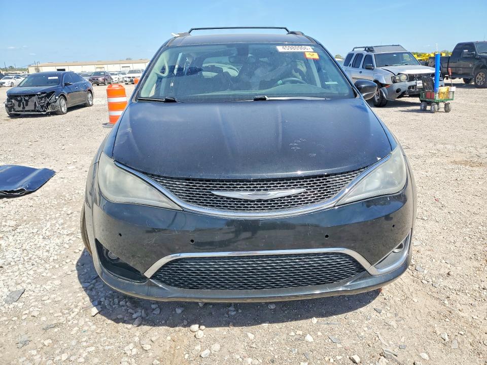 45980906 :رقم المزاد ، 2C4RC1FG3JR122674 vin ، 2018 Chrysler Pacifica مزاد بيع