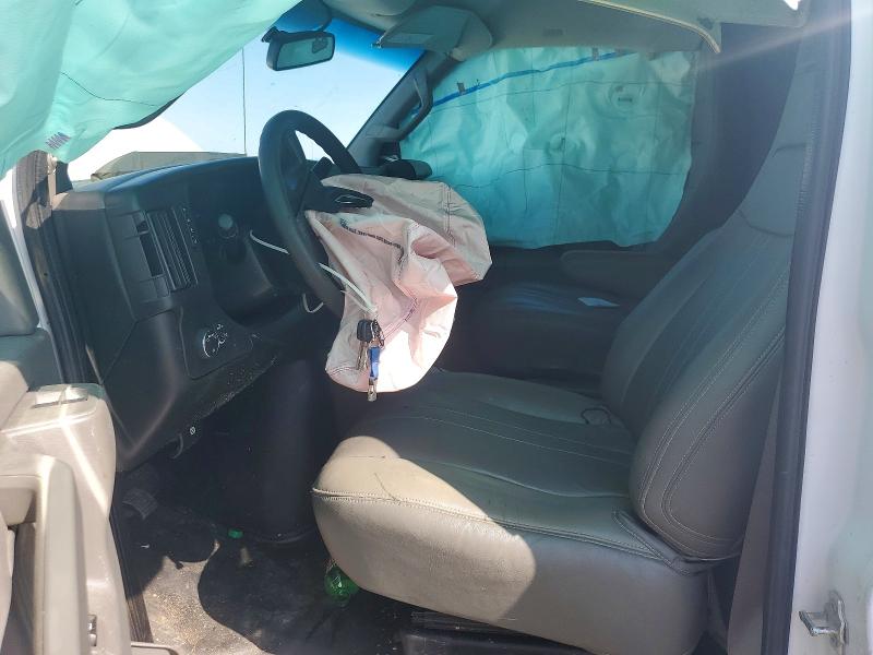 45623326 :رقم المزاد ، 1GCWGAFP3J1339623 vin ، 2018 Chevrolet Express G2500 مزاد بيع