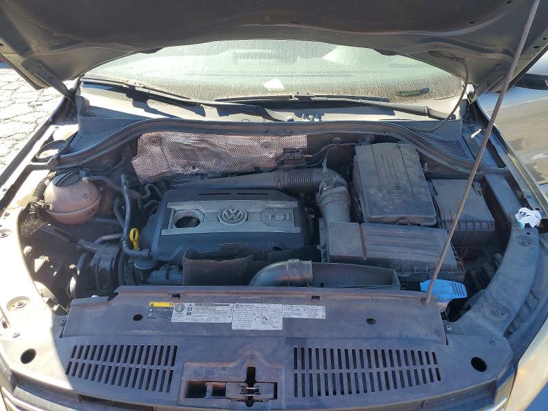 Aukcja sprzedaży 2015 Volkswagen Tiguan, vin: WVGAV7AX9FW613035, numer aukcji: 46829356