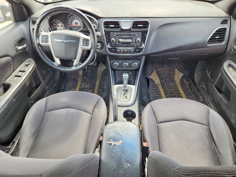 45613096 :رقم المزاد ، 1C3CCBBB4DN699130 vin ، 2013 Chrysler 200 مزاد بيع