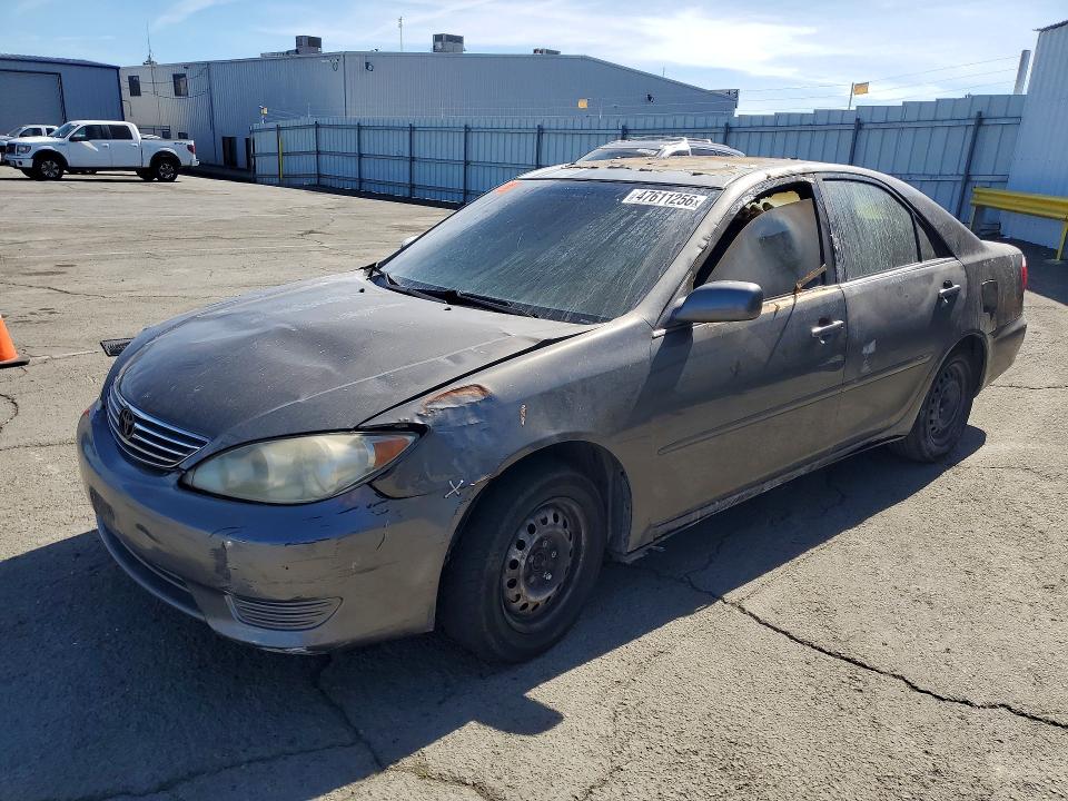 Auction sale of the 2005 Toyota Camry, vin: 4T1BE32K45U530171, lot number: 47611256