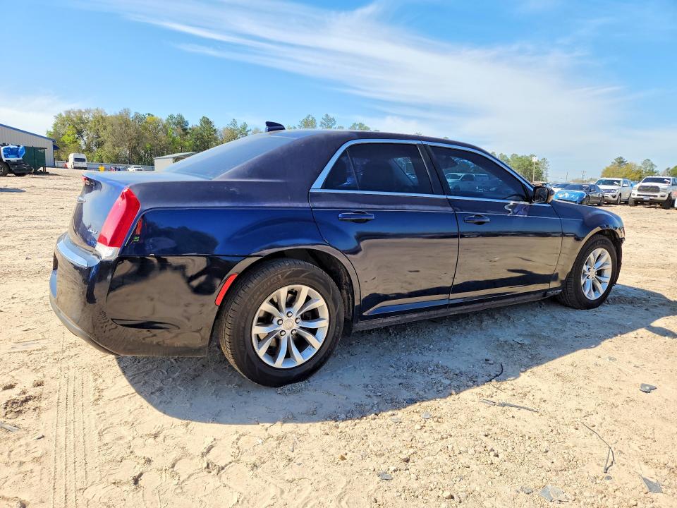 Продажа на аукционе авто 2015 Chrysler 300, vin: 2C3CCAAG1FH882357, номер лота: 46809016