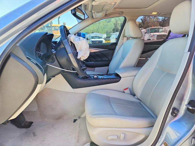 41585076 :رقم المزاد ، JN1BV7AP3FM352301 vin ، 2015 Infiniti Q50 مزاد بيع