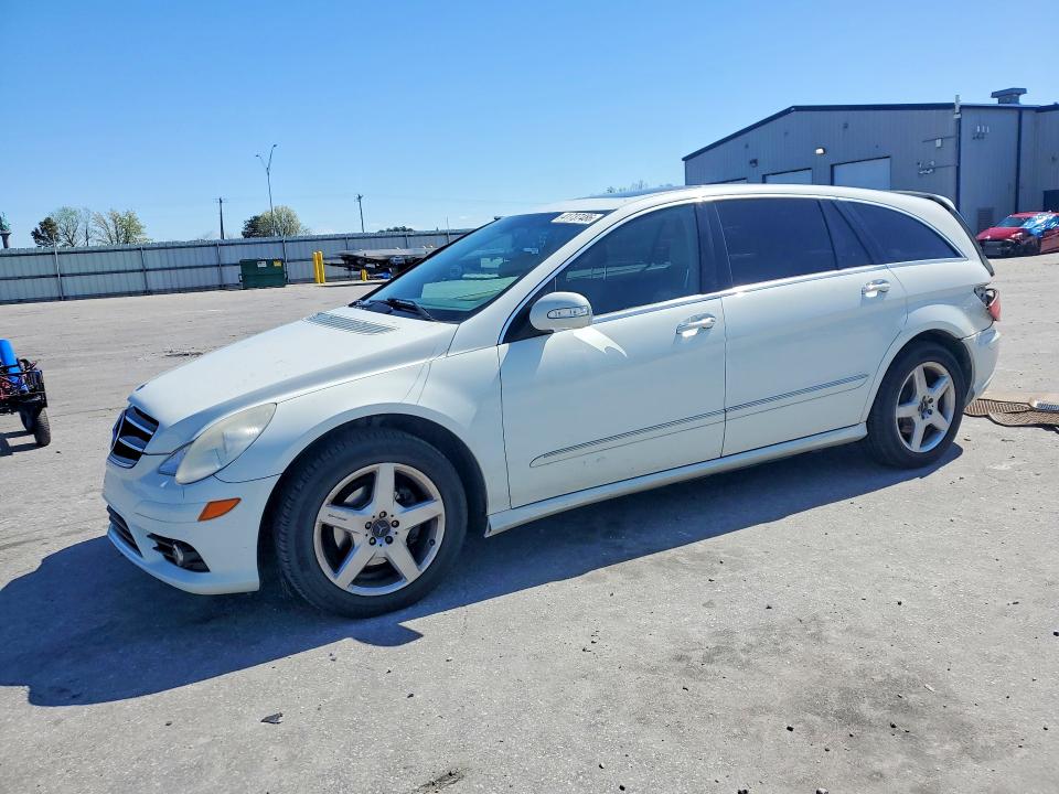 2010 Mercedes-benz R მანქანა იყიდება აუქციონზე, vin: 4JGCB6FE6AA106800, აუქციონის ნომერი: 41737486