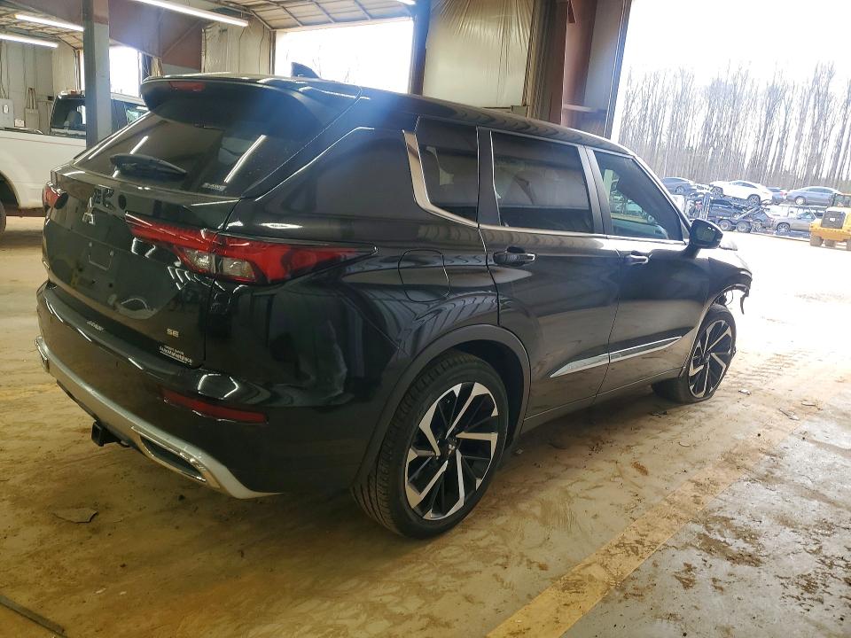 45627606 :رقم المزاد ، JA4J4UA83NZ092027 vin ، 2022 Mitsubishi Outlander مزاد بيع