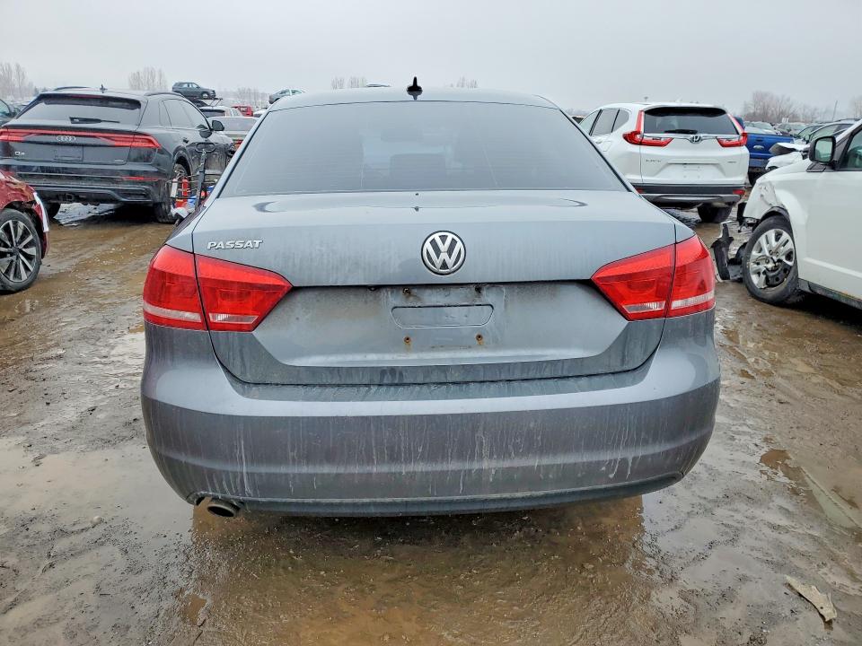 Продажа на аукционе авто 2014 Volkswagen Passat, vin: 1VWBH7A33EC041308, номер лота: 79598145