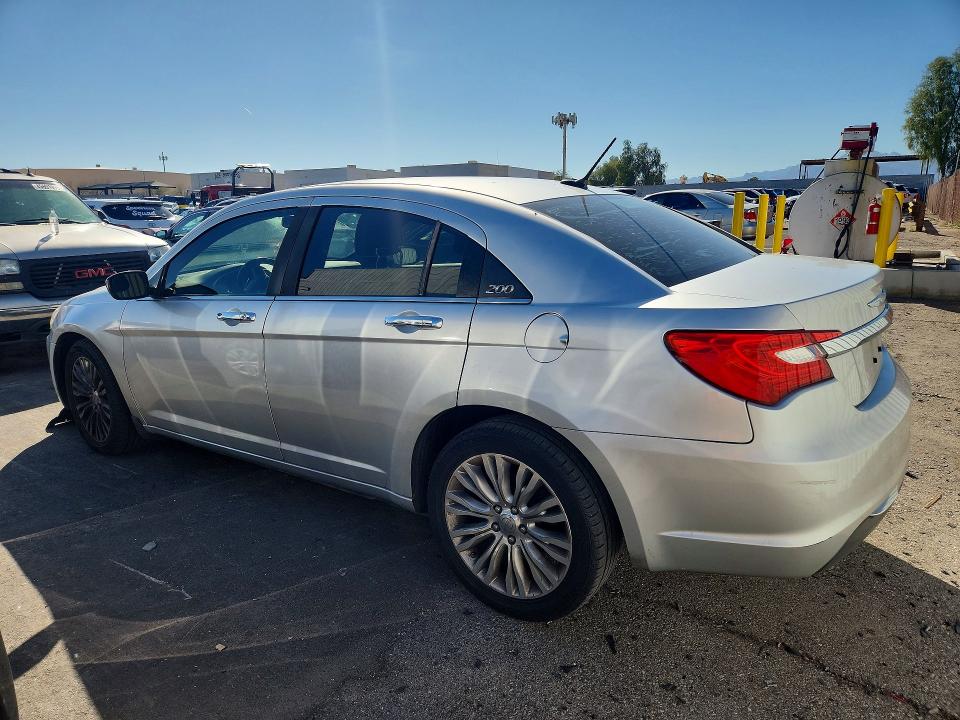 45486316 :رقم المزاد ، 1C3CCBCG1CN101889 vin ، 2012 Chrysler 200 مزاد بيع
