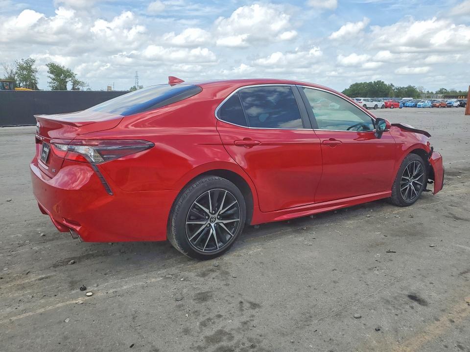 48344736 :رقم المزاد ، 4T1G11AK6PU165308 vin ، 2023 Toyota Camry مزاد بيع