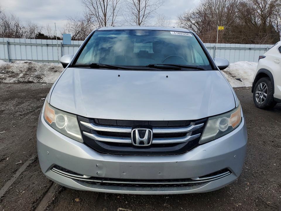 41805266 :رقم المزاد ، 5FNRL5H69FB509809 vin ، 2015 Honda Odyssey مزاد بيع